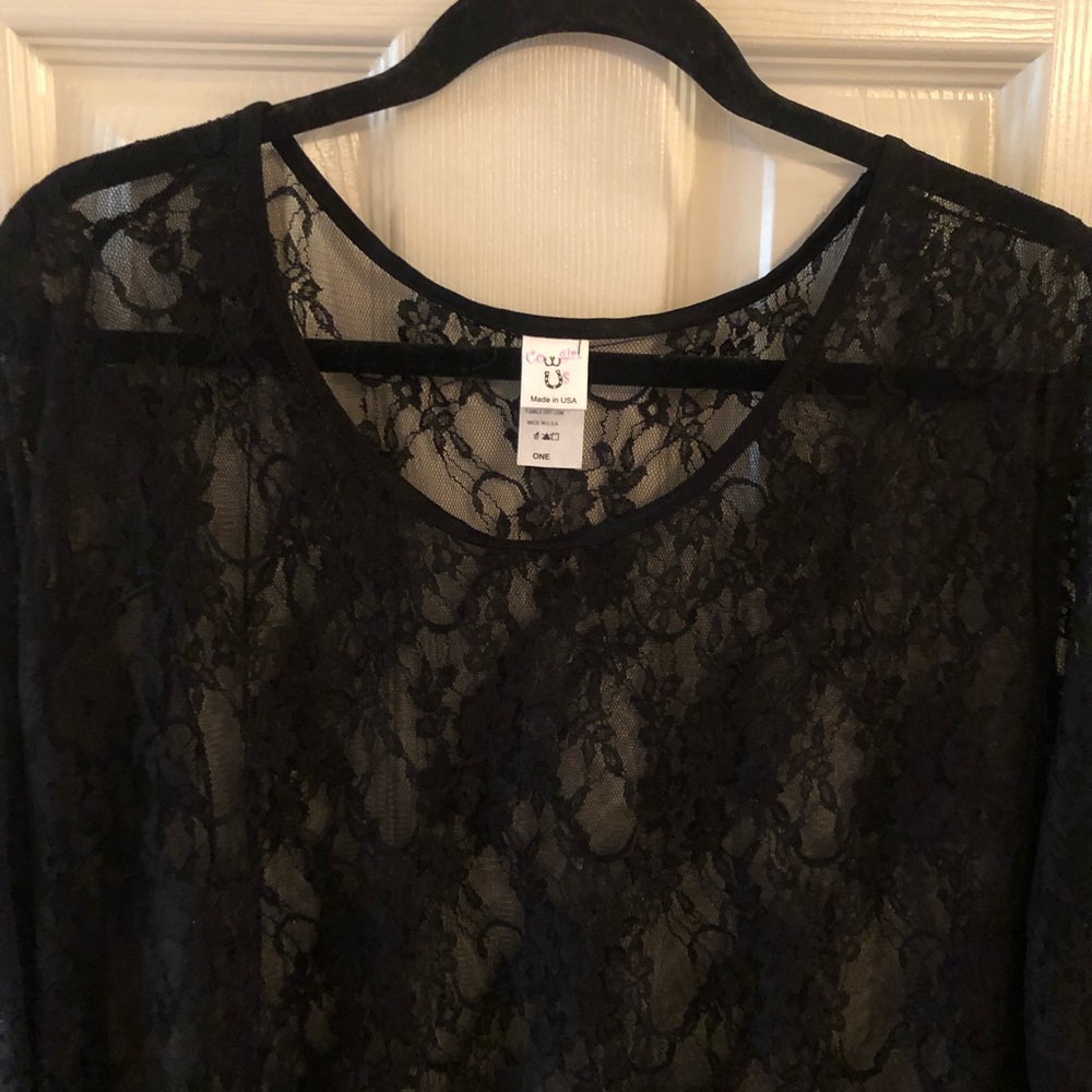 Lacey black tunic